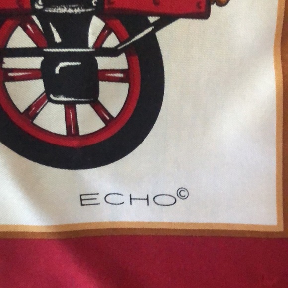 VTG Echo Christmas Ornament Print Festive & Gorgeous. 100% Silk - Picture 10 of 16